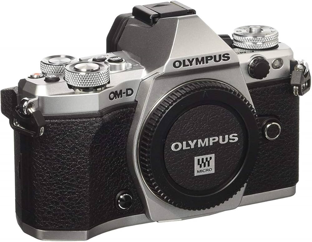 Amazon | OLYMPUS ミラーレス一眼 OM-D E-M5 MarkII ボディー シルバー