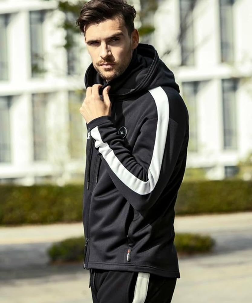 Amazon.co.jp: [1PIU1UGUALE3 RELAX] ウノピゥウノウグァーレトレ