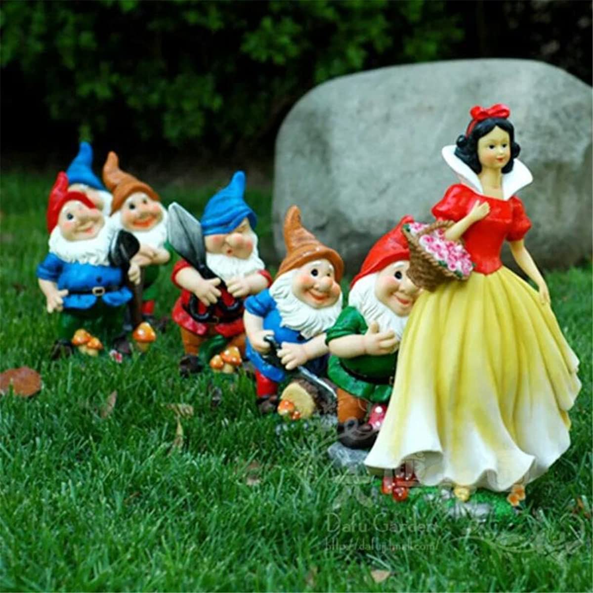 白雪姫と七人の小人 フィギュア 陶器 置物 ガーデンオーナメント