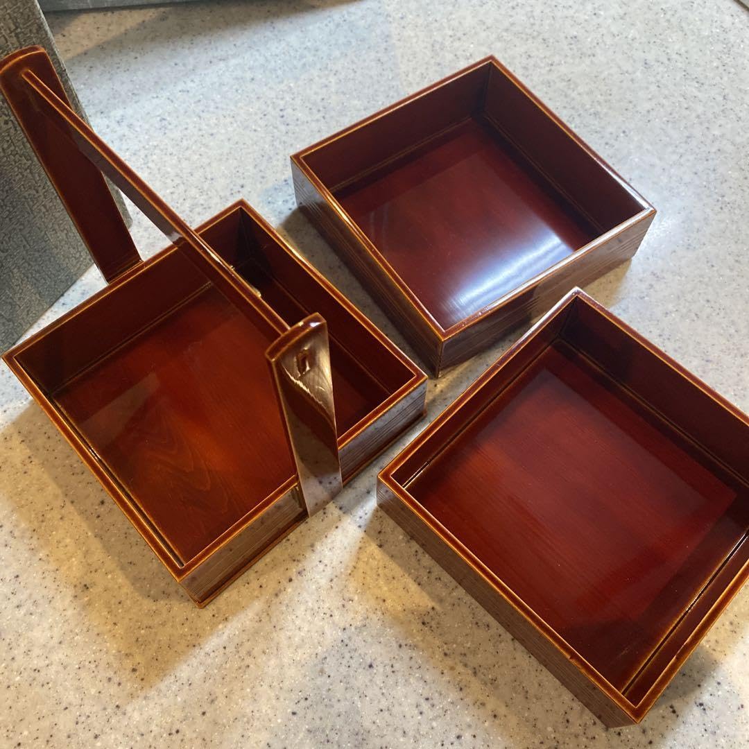 Amazon.co.jp: 飛騨 春慶塗 持ち手付き三段お重など 4種類セット