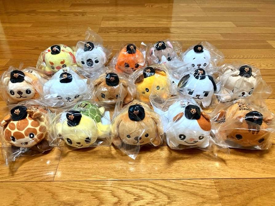 Amazon.co.jp: 巨人ファンクラブ 肩乗りマスコット16選手セット : おもちゃ