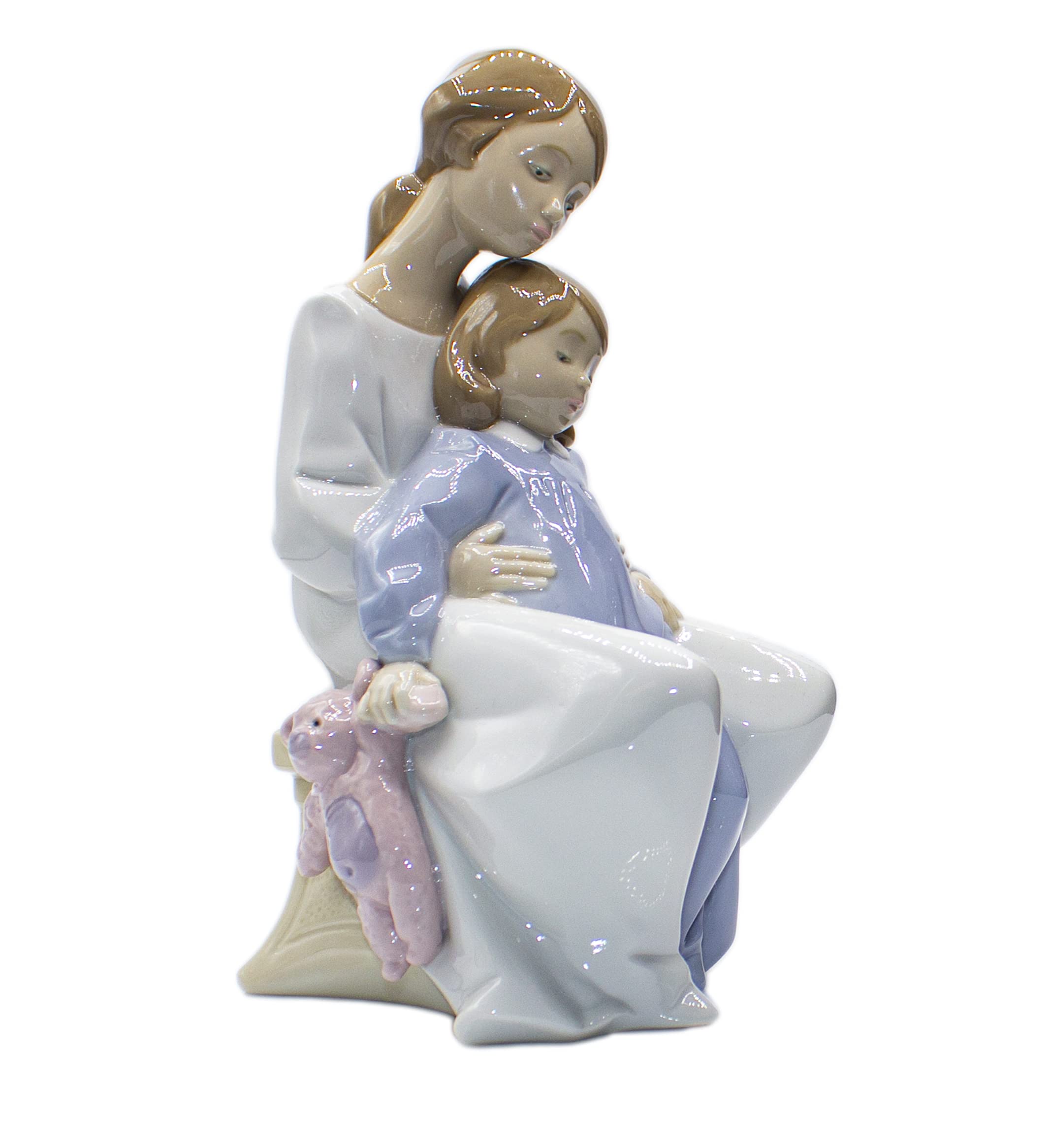 Amazon.com: Lladro Nao Collectible Porcelain Figurine: A Moment