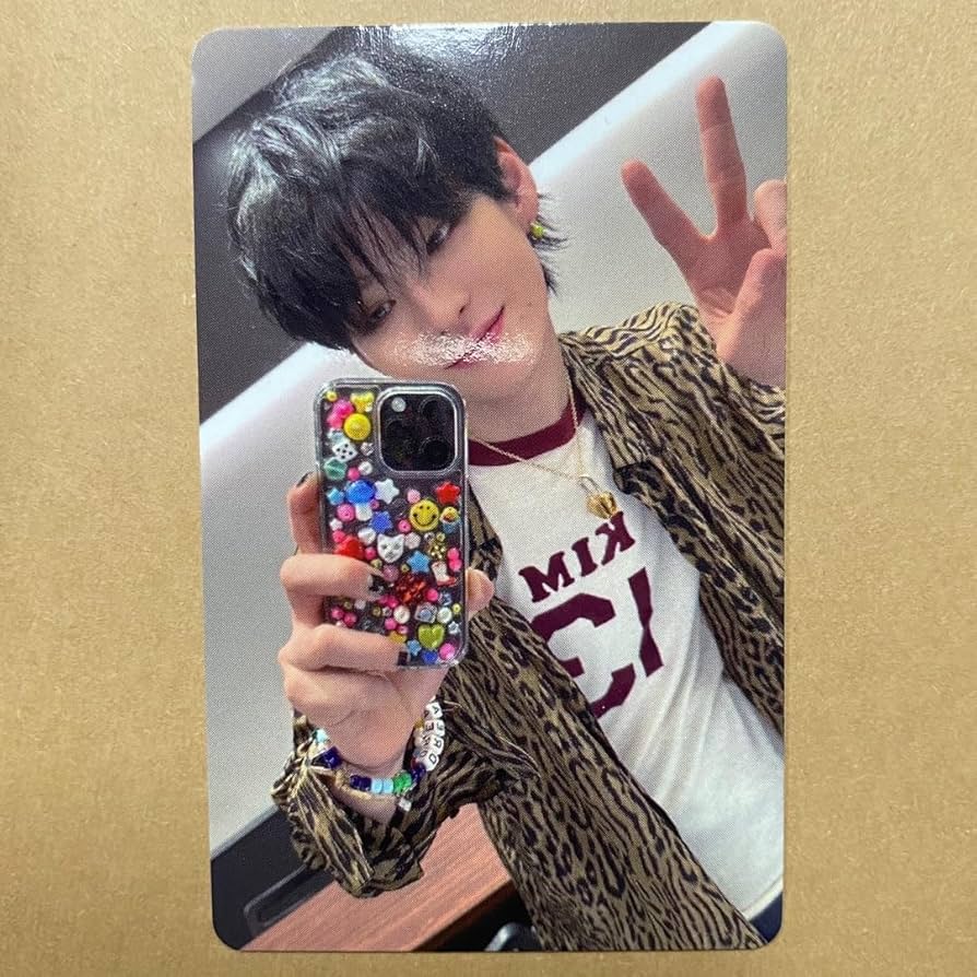 Amazon.co.jp: treasure ヨシ 当選者トレカ ラキドロ 特典 weverse