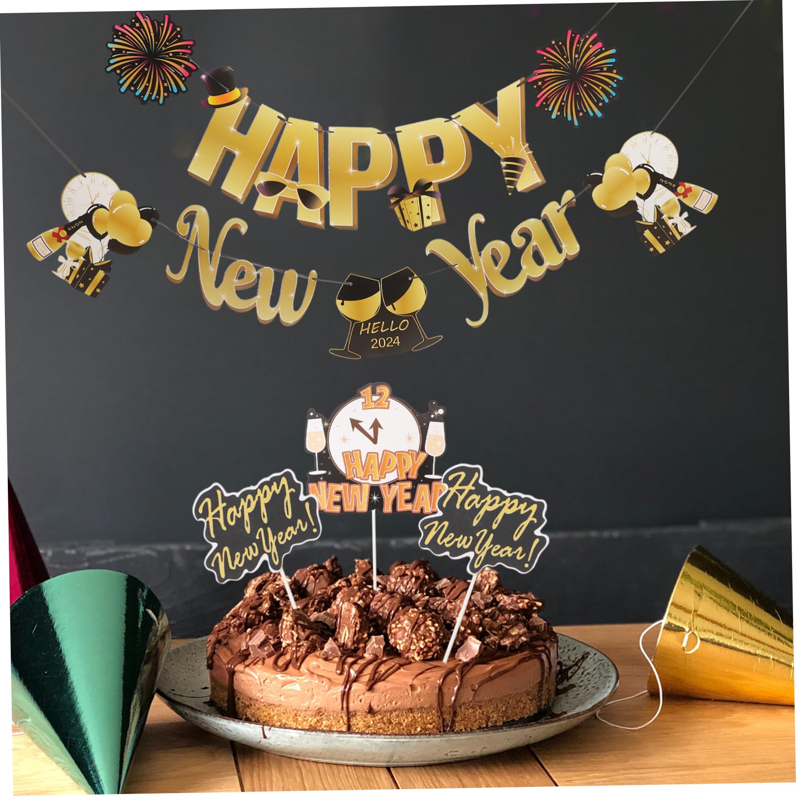 Amazon.co.jp: GARVALON 1セット 年パーティー装飾 ー の 各 のケーキ