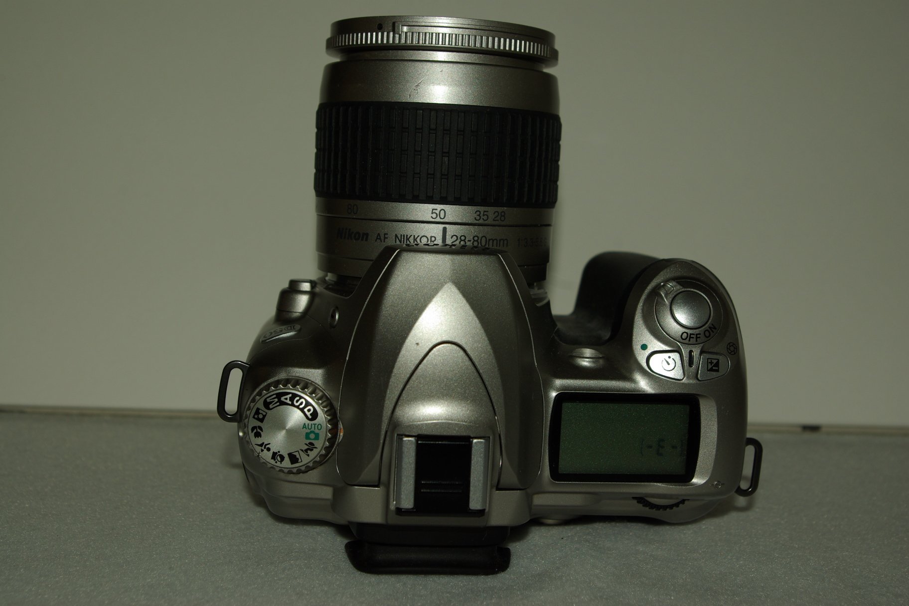 Amazon | Nikon D50 シルバー デジタル一眼レフカメラ レンズキット