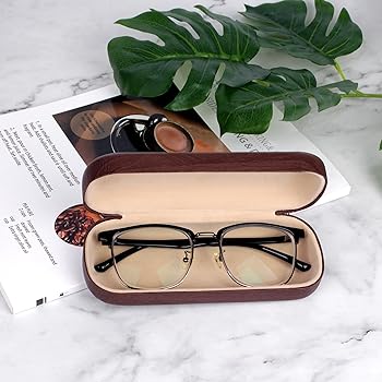 KUHEITAER Hard Shell Eyeglasses Sunglasses Case, Simple Wood Grain