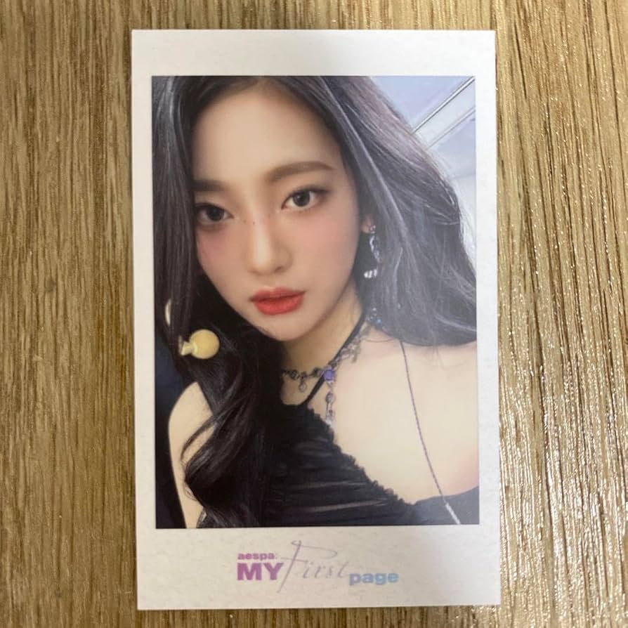 Amazon.co.jp: aespa ニンニン トレカ MY first page : おもちゃ