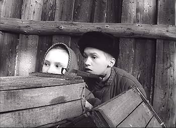 Amazon.co.jp: 動くな、死ね、甦れ! Blu-ray : パーヴェル・ナザーロフ