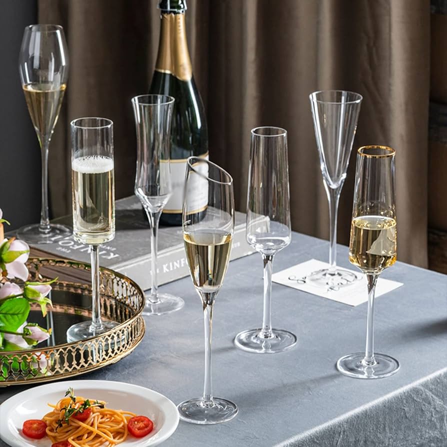 Amazon｜シャンパンフルート 6個のクリスタルガラスシャンパングラス高