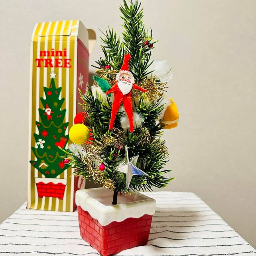 Amazon | 昭和レトロなクリスマスツリー 小 ボールセット | クリスマス