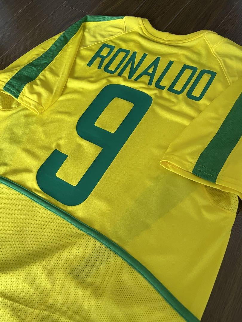 Amazon.co.jp: ロナウド ブラジル代表 直筆サイン入り ユニフォーム