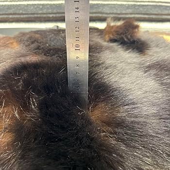 Amazon.co.jp: 大判 熊 尻あて腰当て尻皮 毛皮敷物 ブッシュクラフト