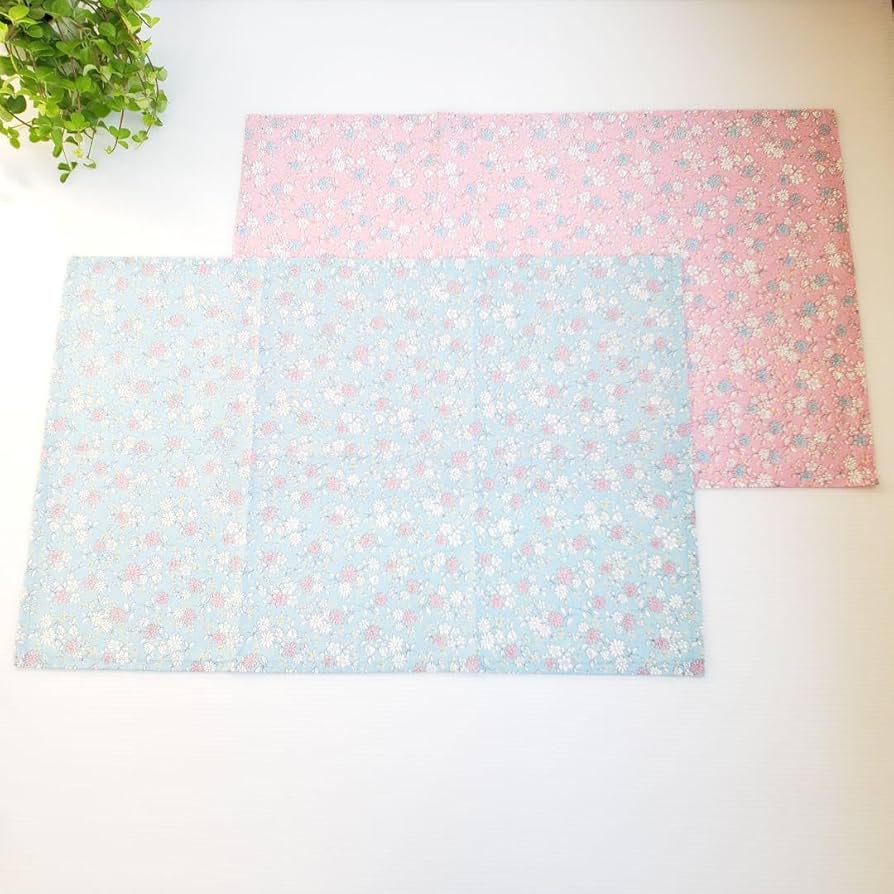 Amazon.co.jp: 大判40×60 小花柄ランチョンマット色違い2枚セット