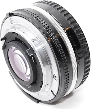 Amazon.co.jp: Nikon MFレンズ Ai 50mm F1.8s パンケーキ : 家電＆カメラ