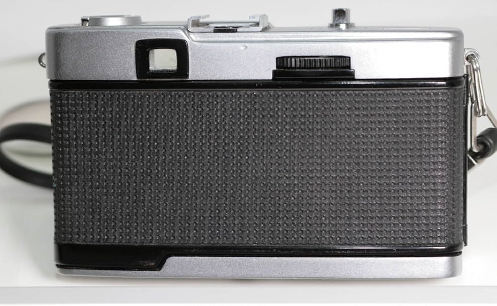 Amazon | Olympus Trip 35 / OLYMPUS TRIP35 | コンパクト 通販