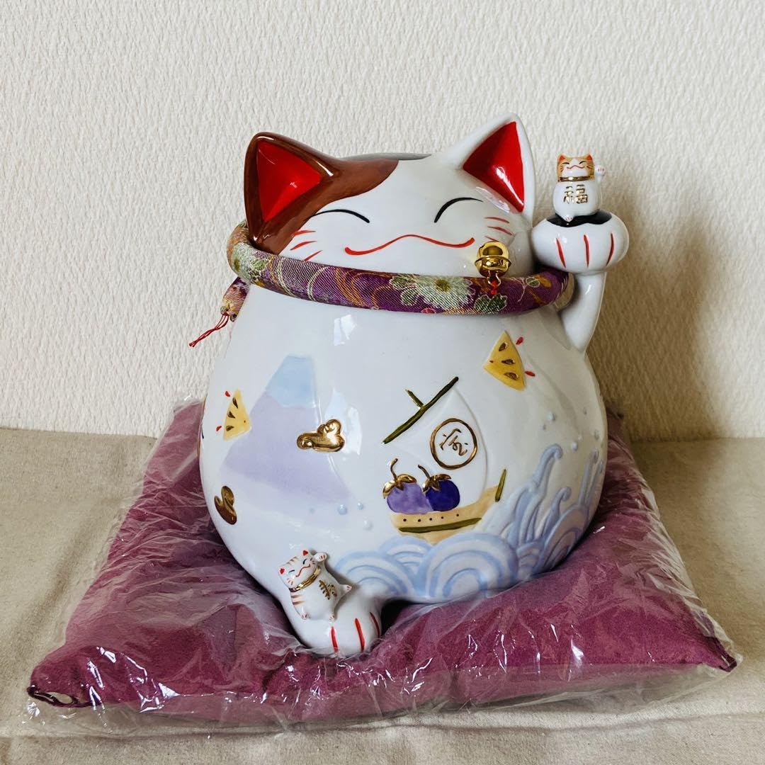 Amazon.co.jp: 猫舎 道楽堂本舗 招き猫 貯金箱 : おもちゃ