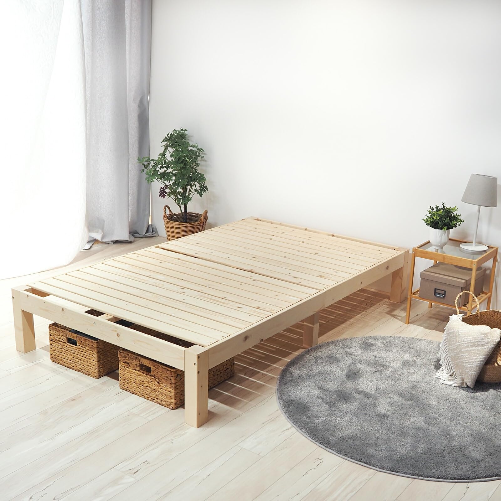 Amazon｜【ベッドアンドマットレス】 ベッドフレームのみ 無塗装 天然