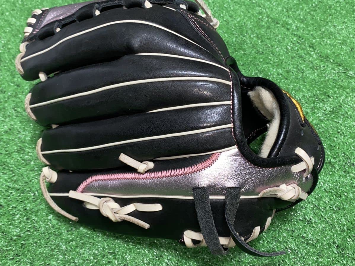 Amazon.co.jp: 中日ドラゴンズ 19 吉見一起 実使用グラブ : おもちゃ