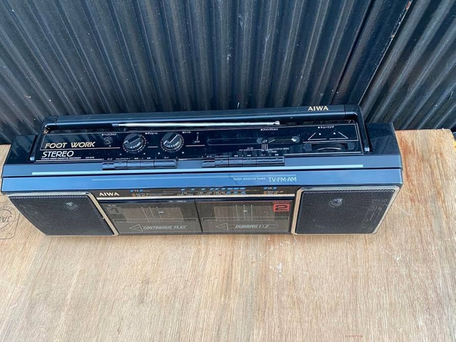 Amazon.co.jp: アイワ ダブル ラジカセ ラジオカセット CS-W10 : ホビー