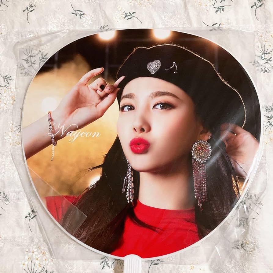 TWICE World in a day 韓国限定うちわ ナヨン ¥2399 TWICE World in a