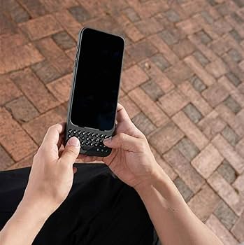 Amazon.co.jp: Clicks(クリックス) iPhone 16 Pro Max 用 キーボード