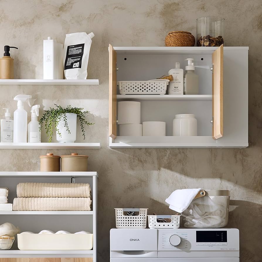 Amazon.co.jp: SoBuy 吊り戸棚 収納 壁掛け棚 可動棚 壁面収納