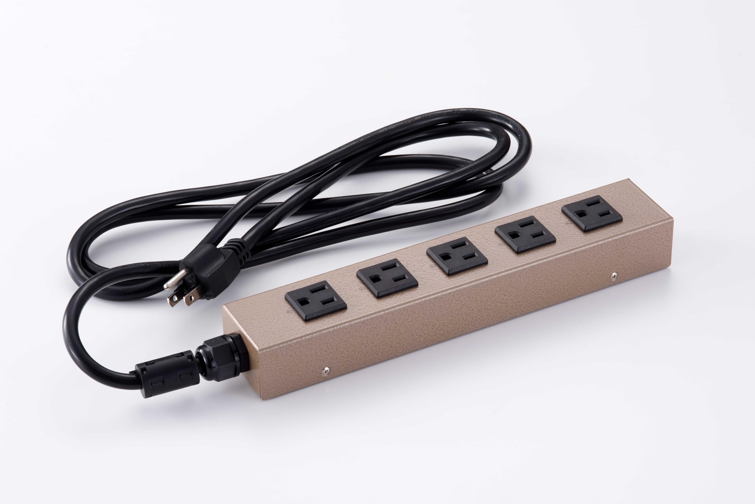 Amazon.co.jp: Perfection 高周波電磁ノイズ吸収シート搭載電源タップ