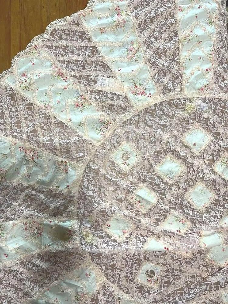 Amazon.co.jp: さえらアキアカネ テーブルクロス : おもちゃ