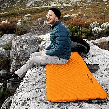 Amazon.co.jp: Naturehike 公式 高R値 Tuye エアーマット超軽量 約500g