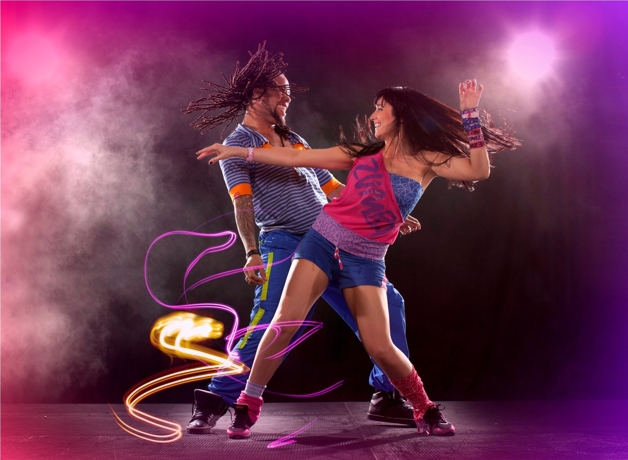 Zumba Exhilarate Body Shaping Kit : Amazon.co.uk: Sports & Outdoors
