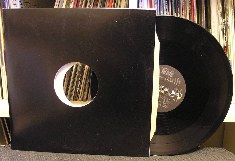 Amazon.com: D.N.A. Featuring Suzanne Vega - Tom's Diner: CDs & Vinyl