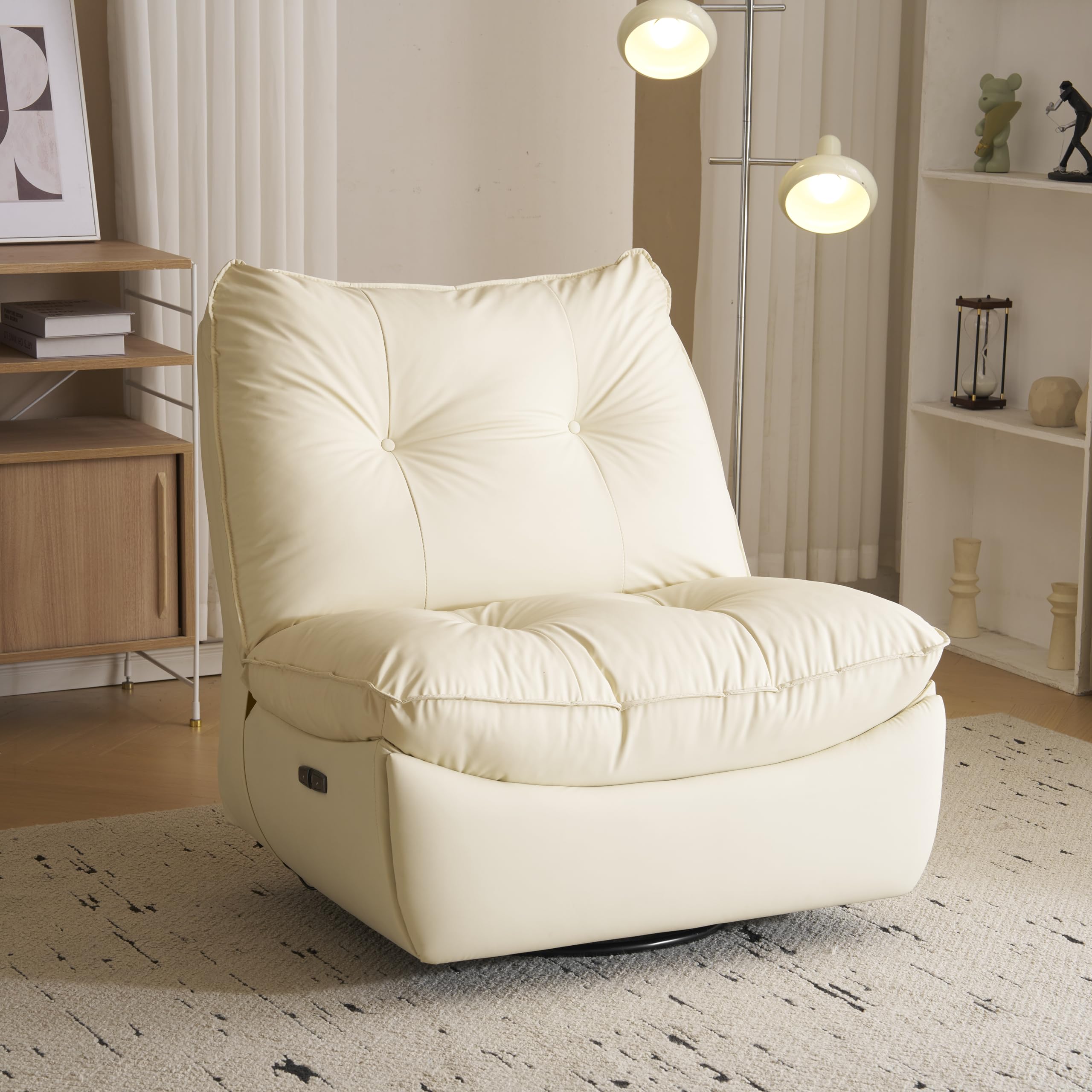 Amazon｜リクライニングソファー 肘掛けなし ロッキング 147° 調整可能