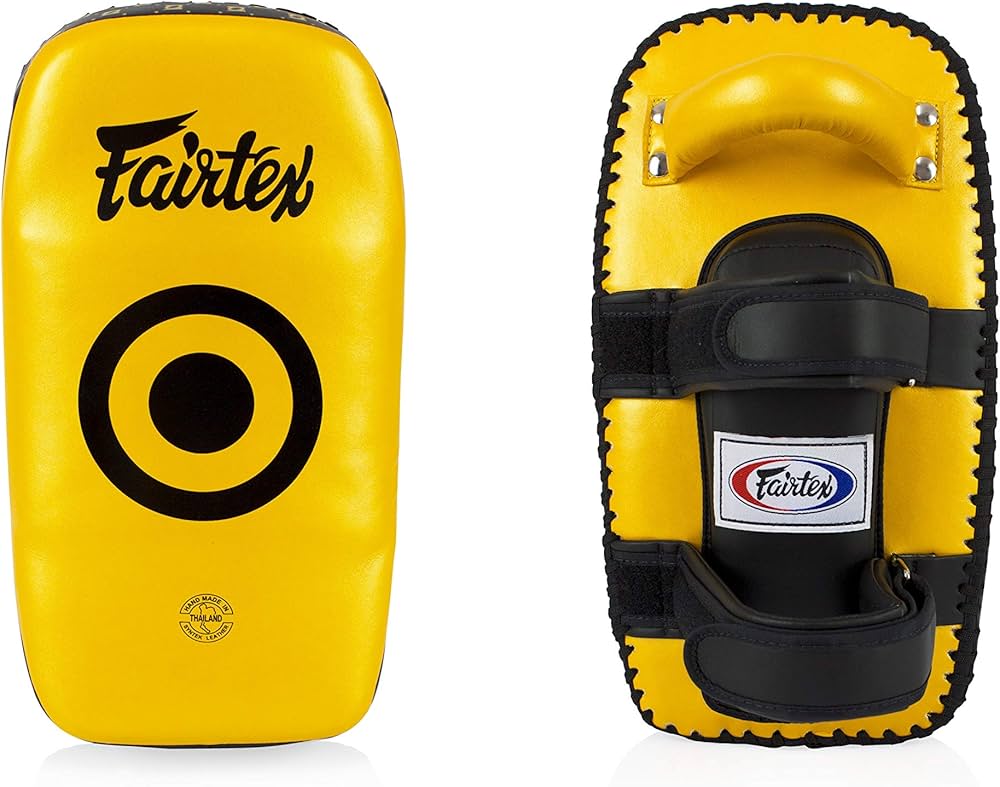 Amazon | Fairtex KPLC5 ムエタイ キックボクシング 軽量 タイパッド