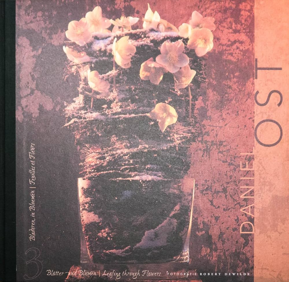 Amazon.co.jp: DANIEL OST Leafing throuth Flowers : DANIEL OST: 洋書