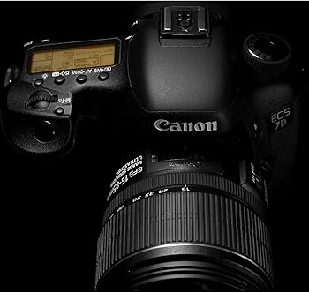 Amazon | Canon デジタル一眼レフカメラ EOS 7D レンズキット EF-S18