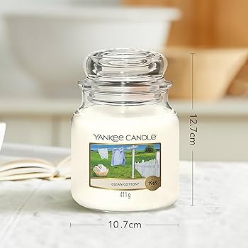 Yankee Candle Scented Candle | Clean Cotton Medium Jar Candle
