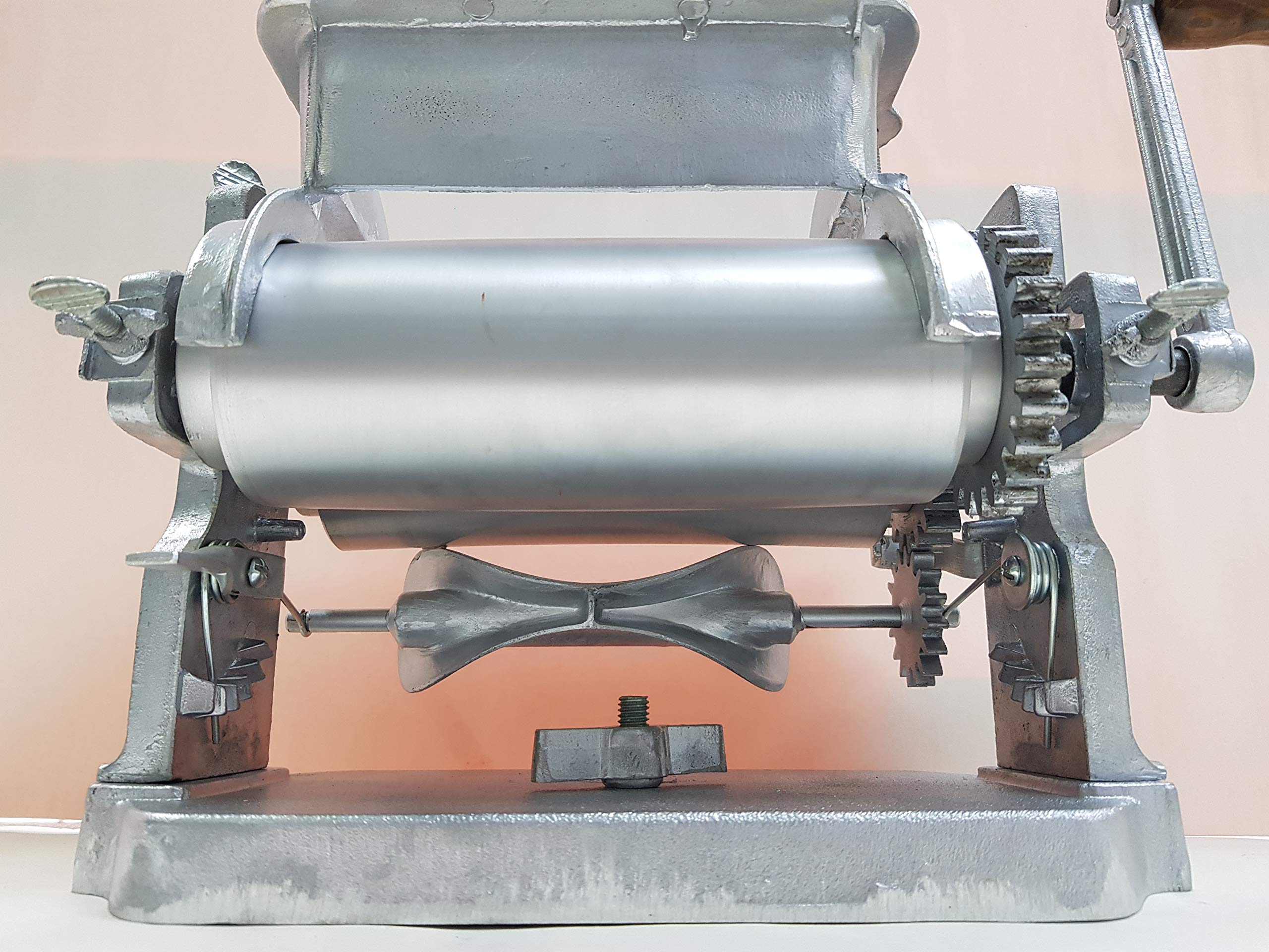 Amazon | メキシコ製手動コーントルティーヤメーカー GONZALEZ Maquina