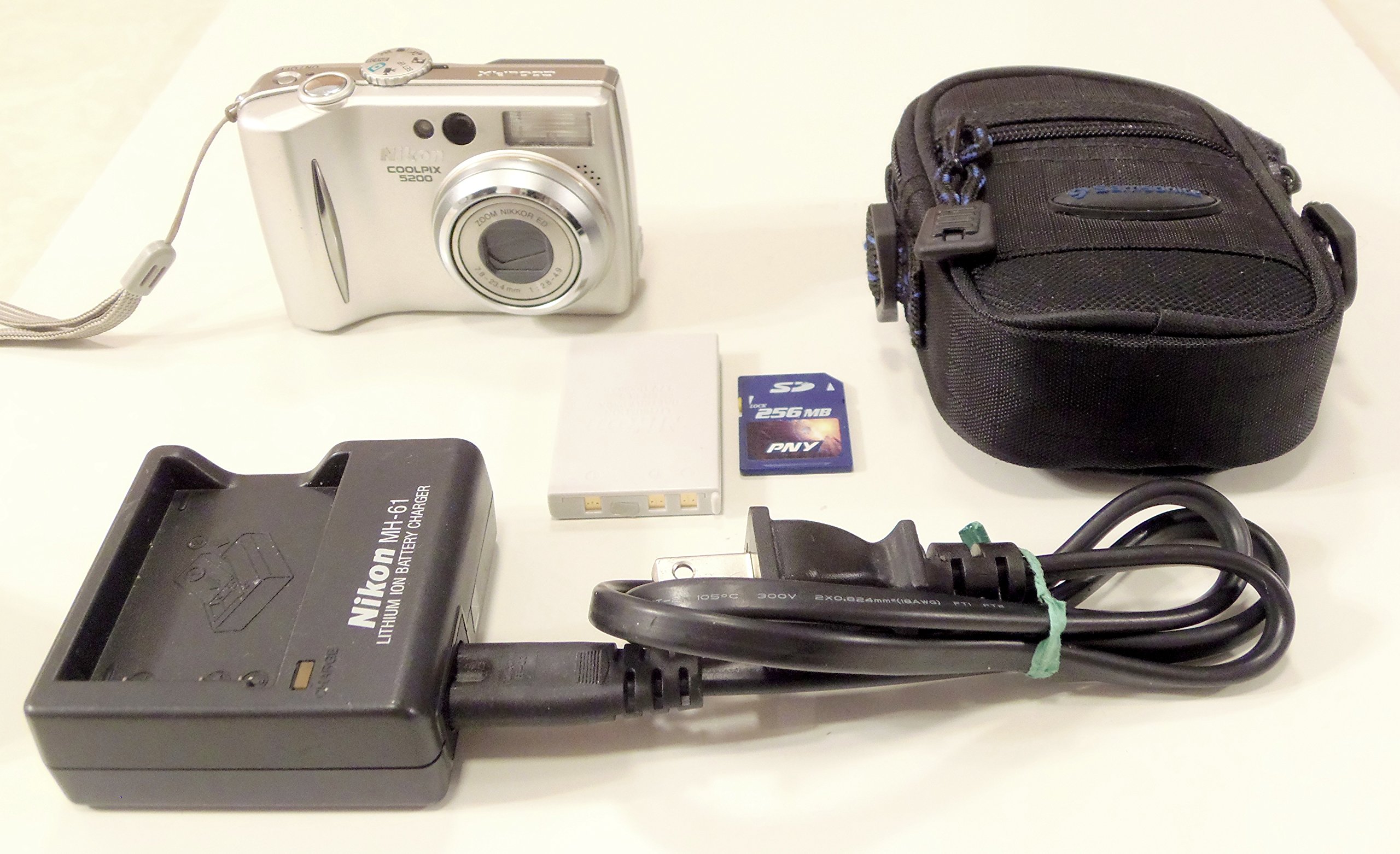 Amazon | Nikon Coolpix 5200 5 MPデジタルカメラwith 3 x光学ズーム