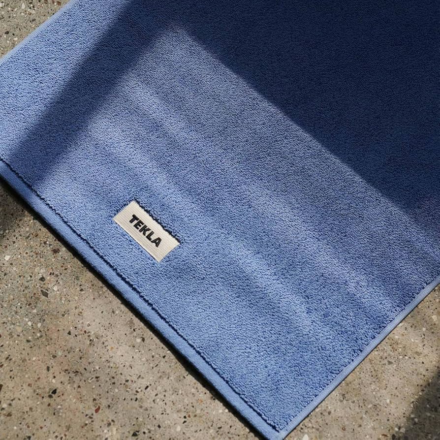Amazon | [テクラ]バスマット 70X50cm BATH MATS (CLEAR BLUE(ブルー