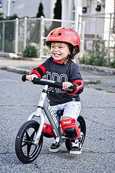 Amazon.co.jp: STRIDER(ストライダー) 12 Pro (プロ) バランスバイク18