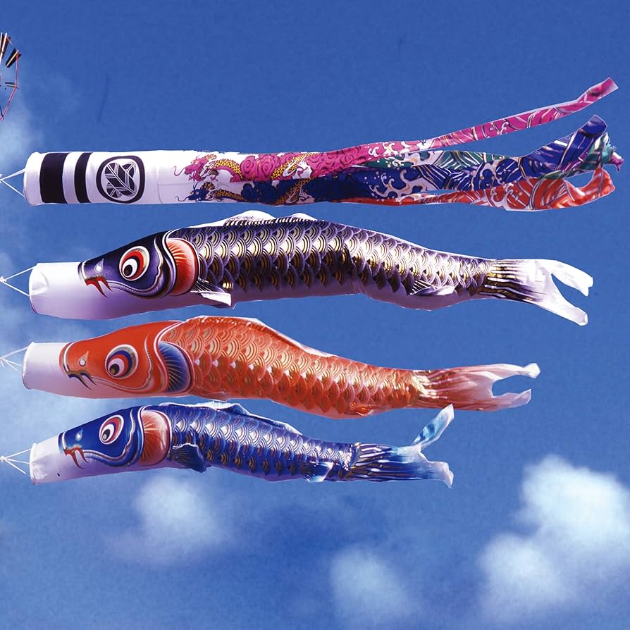 Amazon.co.jp: 【家紋・名入れ対応】5m青海波雲竜吹流鯉のぼり6点
