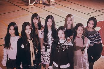 Amazon.com: Hearts2Hearts The Chase 1st Single Album with Tracking