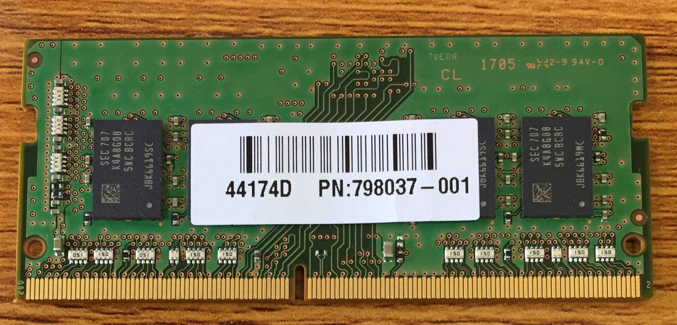 Amazon | FMS ｻﾑｽﾝ ﾉｰﾄ用ﾒﾓﾘ 8GB DDR4 2400MHz PC4-19200 1.2V