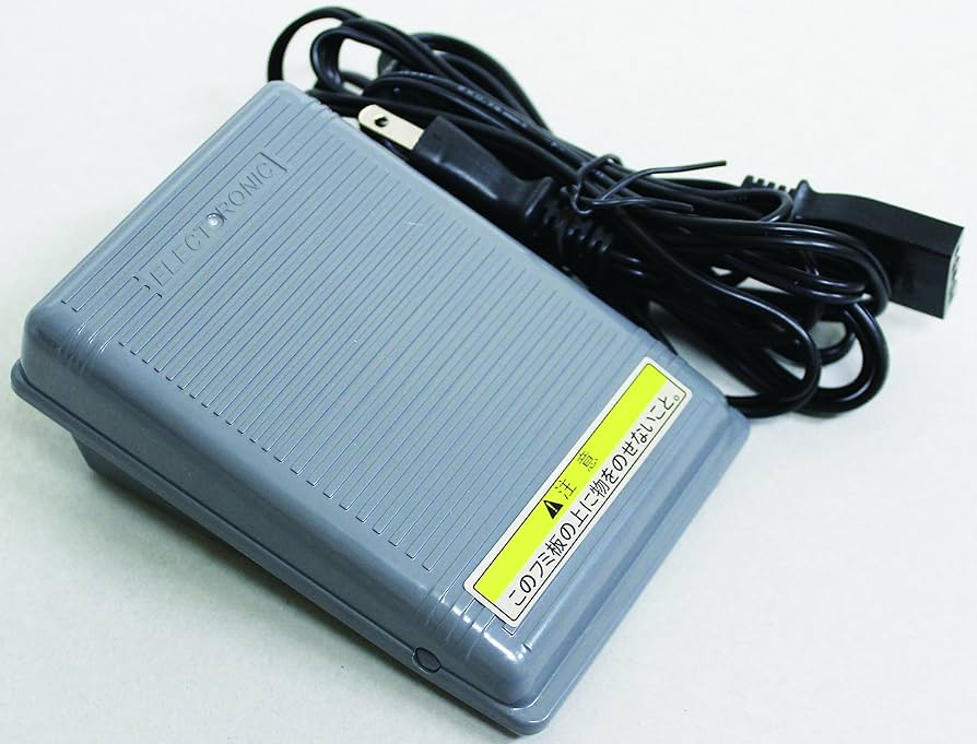 Amazon | シンガー 電動ミシン(フットコントローラータイプ