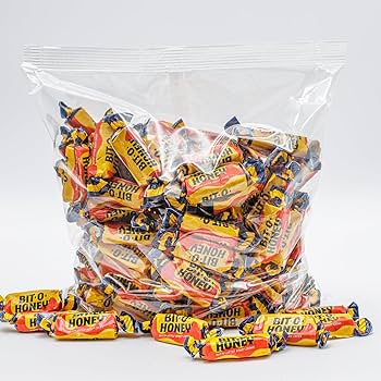Amazon.com : Honey & Almond Flavored Candy 2 lbs – Retro Taffy