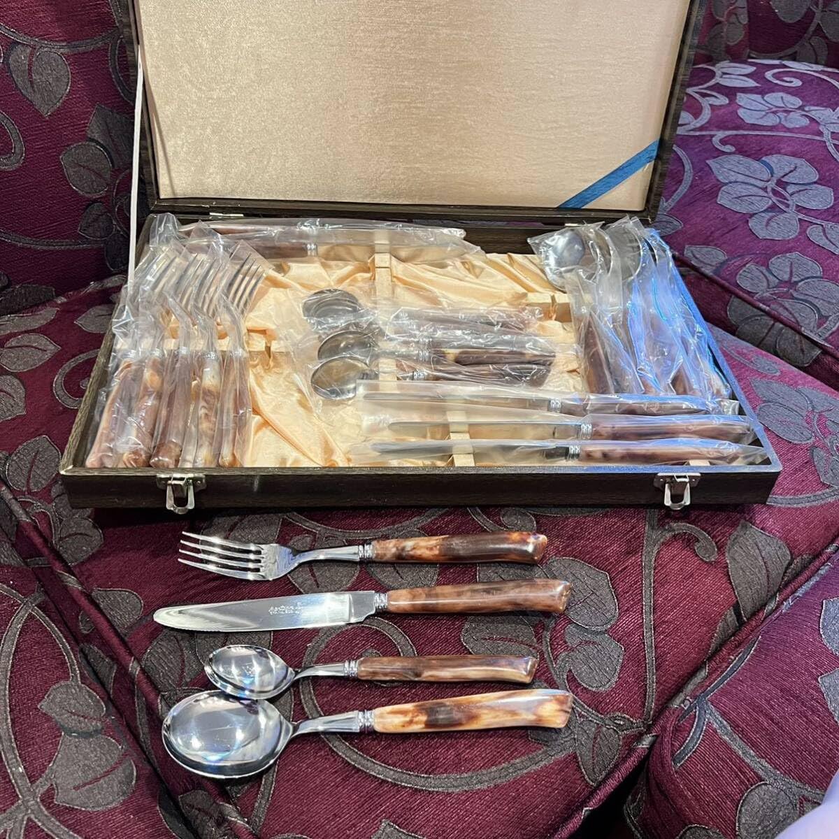 Amazon | レトロ マーシャン martian マーブル カトラリーセット 24本