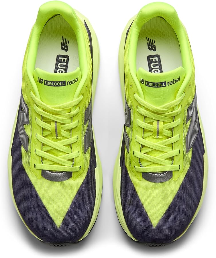 Amazon | [ニューバランス] ランニングシューズ FuelCell Rebel v5