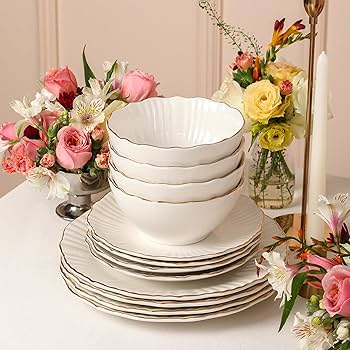 Amazon.com | Christian Siriano Zinnia Porcelain Dinnerware Set, 12