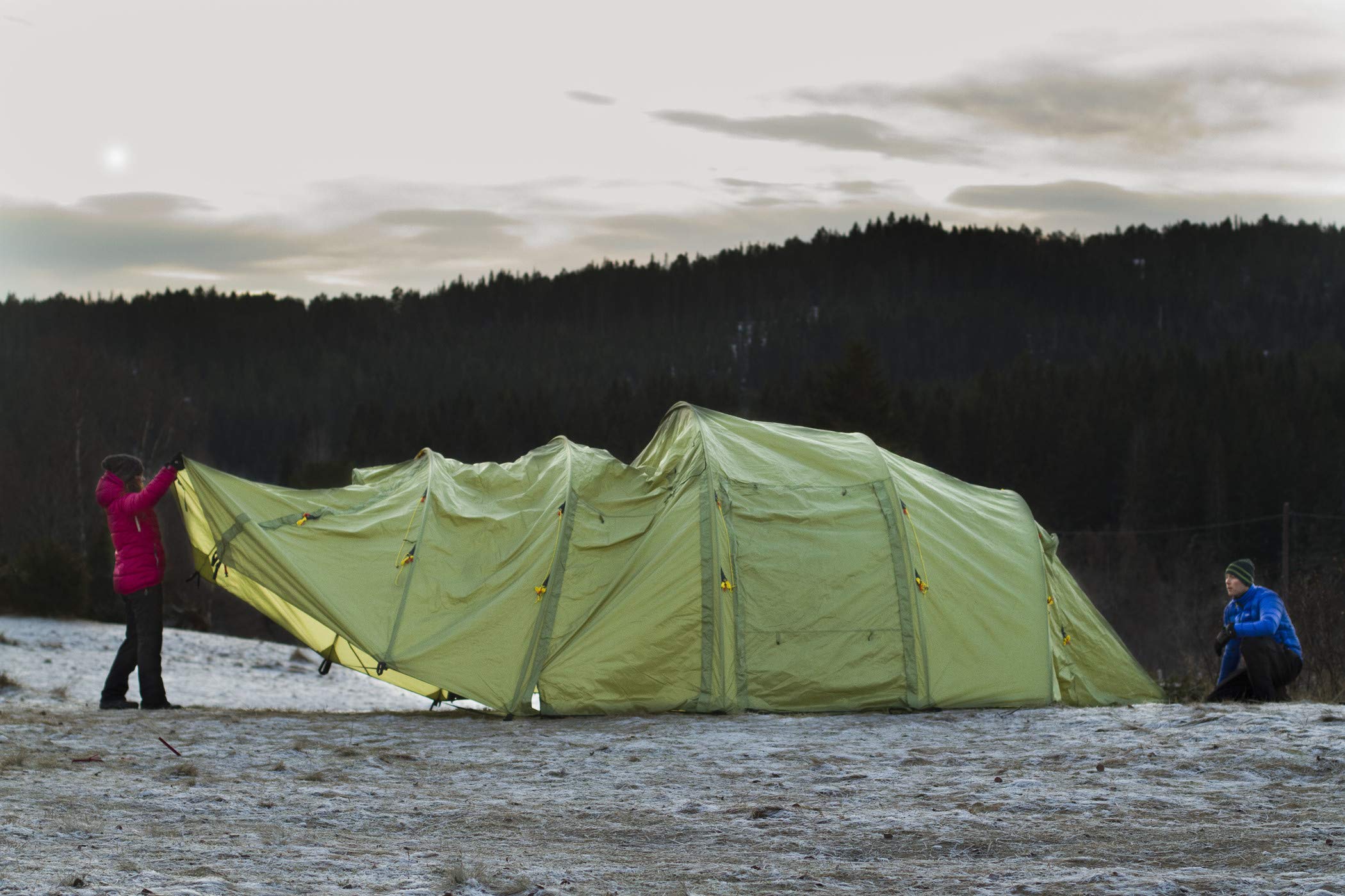 Amazon.co.jp: HELSPORT(ヘルスポート) バルホール アウターテント (6