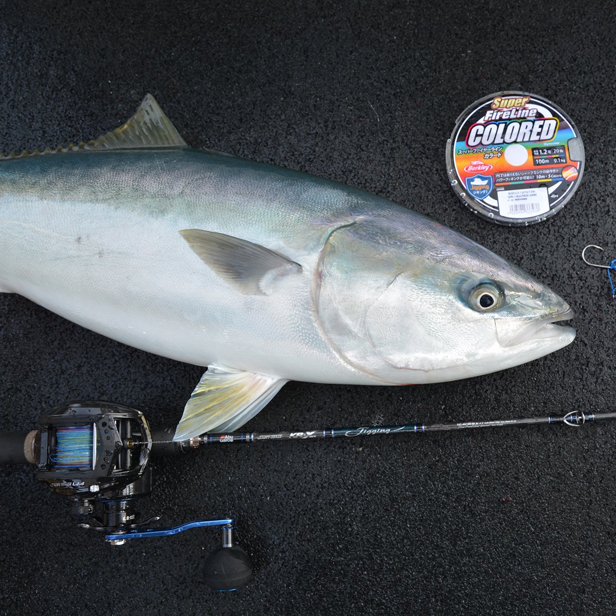 Amazon.co.jp: バークレイ ライン スーパーファイヤーライン カラード